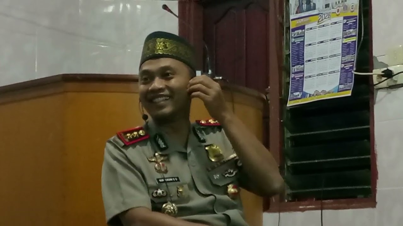 GERAKAN SUBUH BERJAMAAH POLRES TANAH DATAR DI MASJID TAUHID PADANG LAWEH SUNGAI TARAB