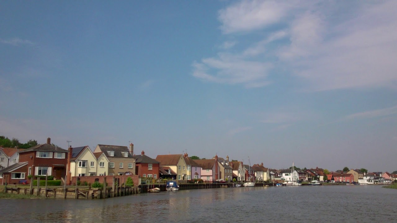 Wivenhoe to Rowhedge   May 2018