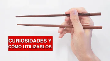 ¿Por qué se frotan los palillos antes de usarlos?