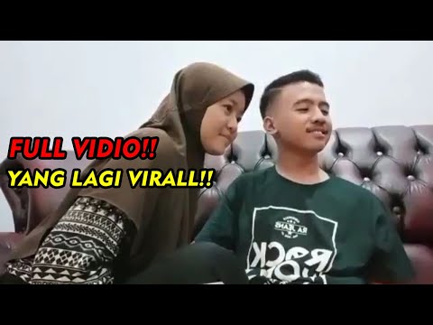 YANG LAGI VIRAL!! VIDIO PASANGAN MESUM DI RUANG TAMU