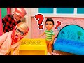 Dede torununa boya alıyor... Peki, sonunda ne oluyor? Torunu ne yapıyor? Barbie oyunları.