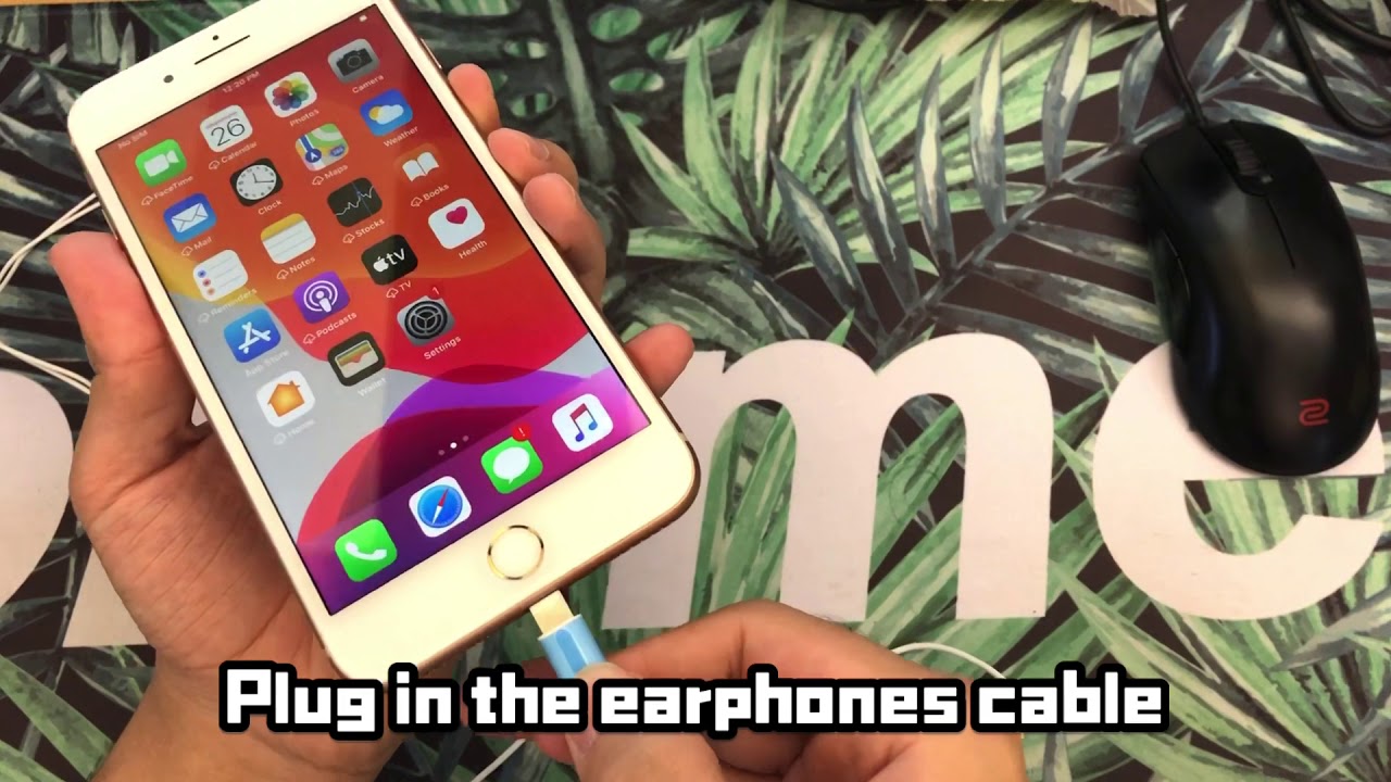 How to use the Lightning Bluetooth Earphones YouTube