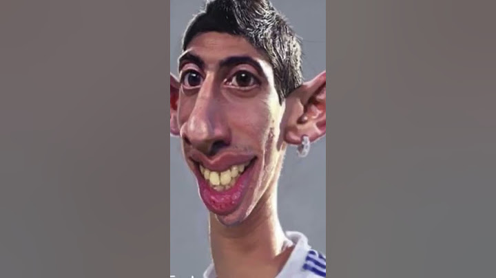 مقطع مضحك 😂😂لا كرستيانو و ميسي هتموت ضحك 😂🤣