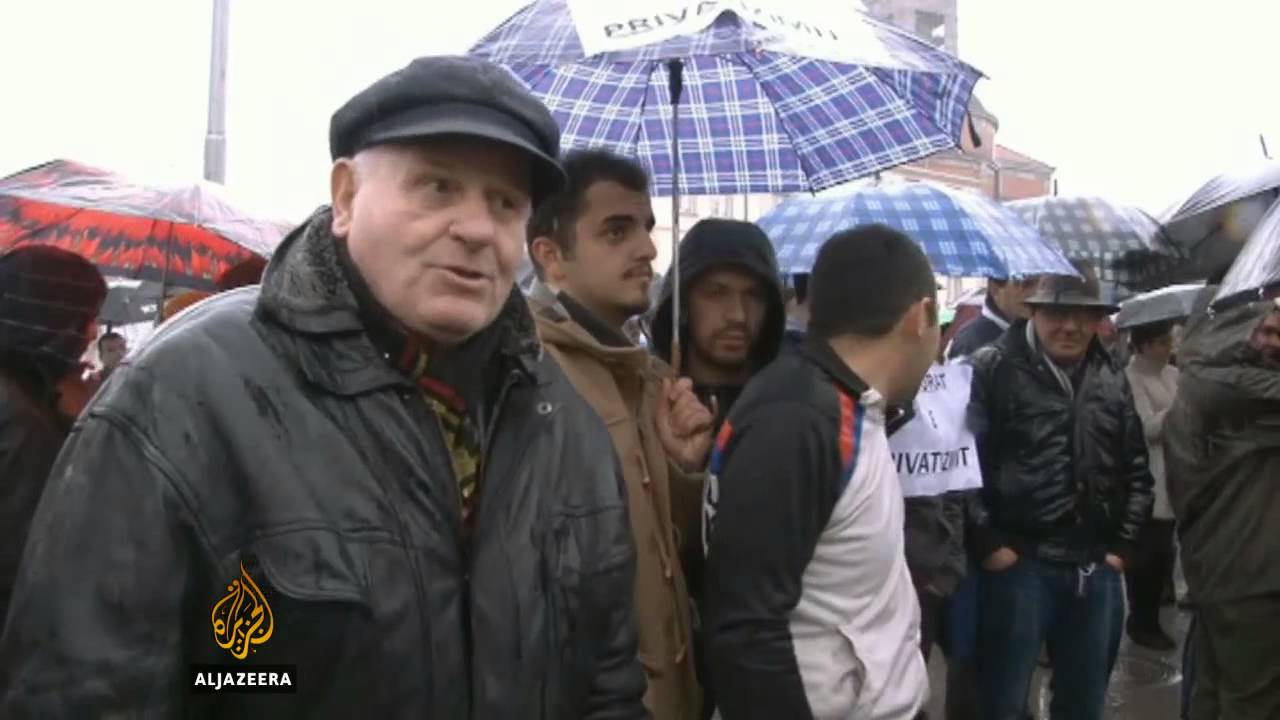 احتجاجات في كوسوفيا على أسعار الكهرباء - قناة الجزيرة البلقان