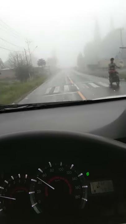 story wa nyetir siang berkabut