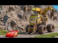 Epic Escape Lightning McQueen vs FORKLIFT MONSTER TRUCK in BeamNG.Drive
