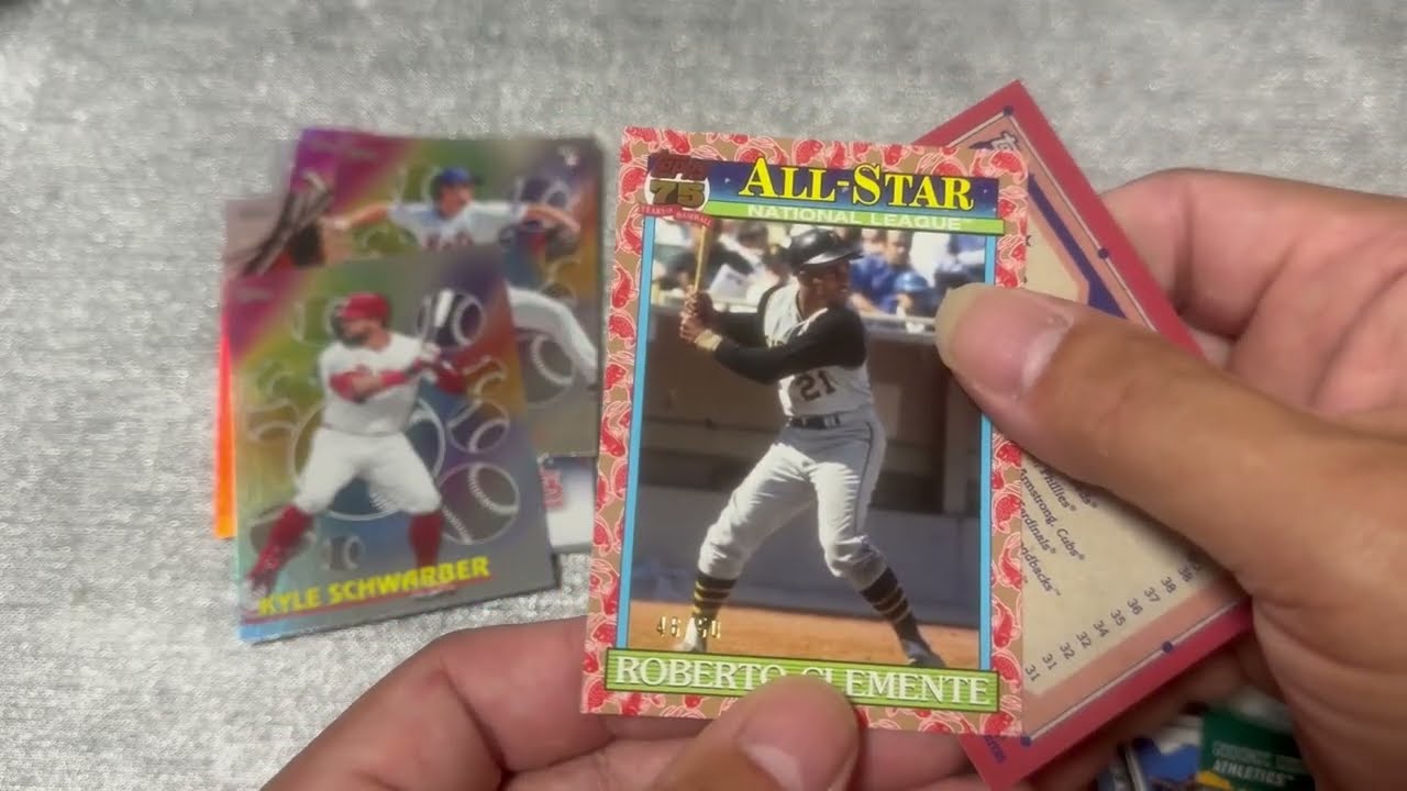 アリエル　小シリ Opening Japanese MLB Topps cards: I pulled a serial-numbered card