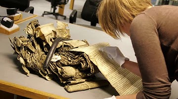 What are archives and special collections? (UA & SC Part 1)