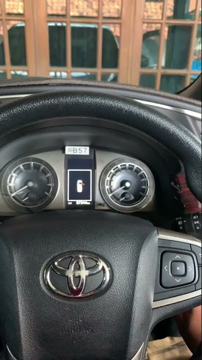 story wa nyetir mobil terbaru