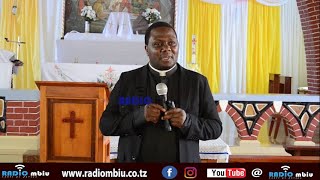 Padre Dkt Kamugisha : ''Nikiaga dunia watu wanne wabebe jeneza langu''/ Mungu hapimiwi kwa kjiko
