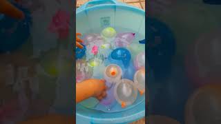 Palloncini con acqua/popping water balloons