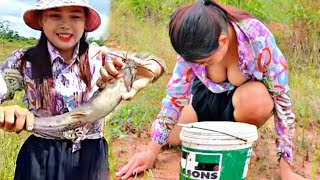 Unbelievable!! Catching a lot of Catfishes after Raining _ Best Fishing of 2021