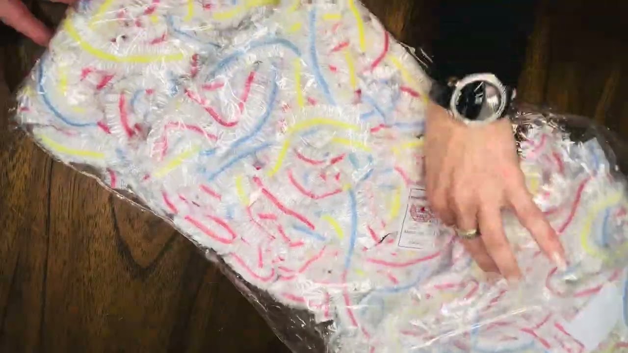 Эластичное покрытие для хранения чего-либо.. 200 штук за $1 😁