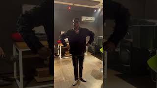 Kizz Daniel with the dance moves