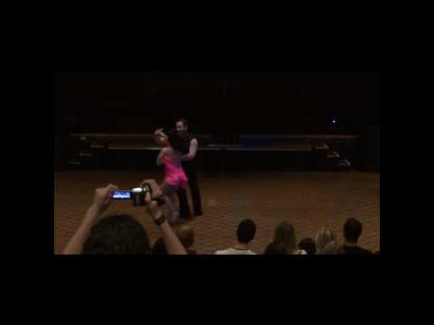 Nestor and Melanie Hot Salsa Routine.wmv