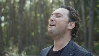 Video voorbeeld van "Tino Martin – Laat Mij Maar Gaan (officiële videoclip)"