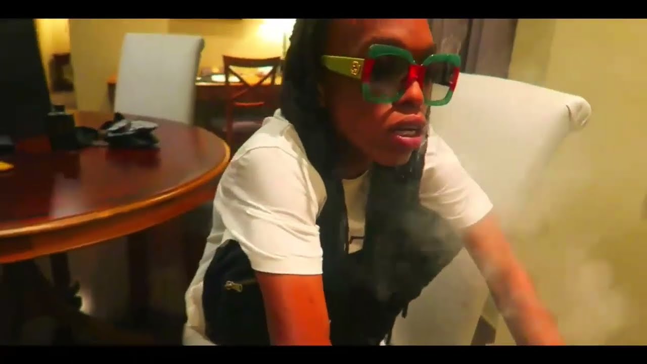 ROB MALLY & DON EARL - MADONNA (OFFICIAL MUSIC VIDEO) [PROD. BY PYREX WHIPPA]