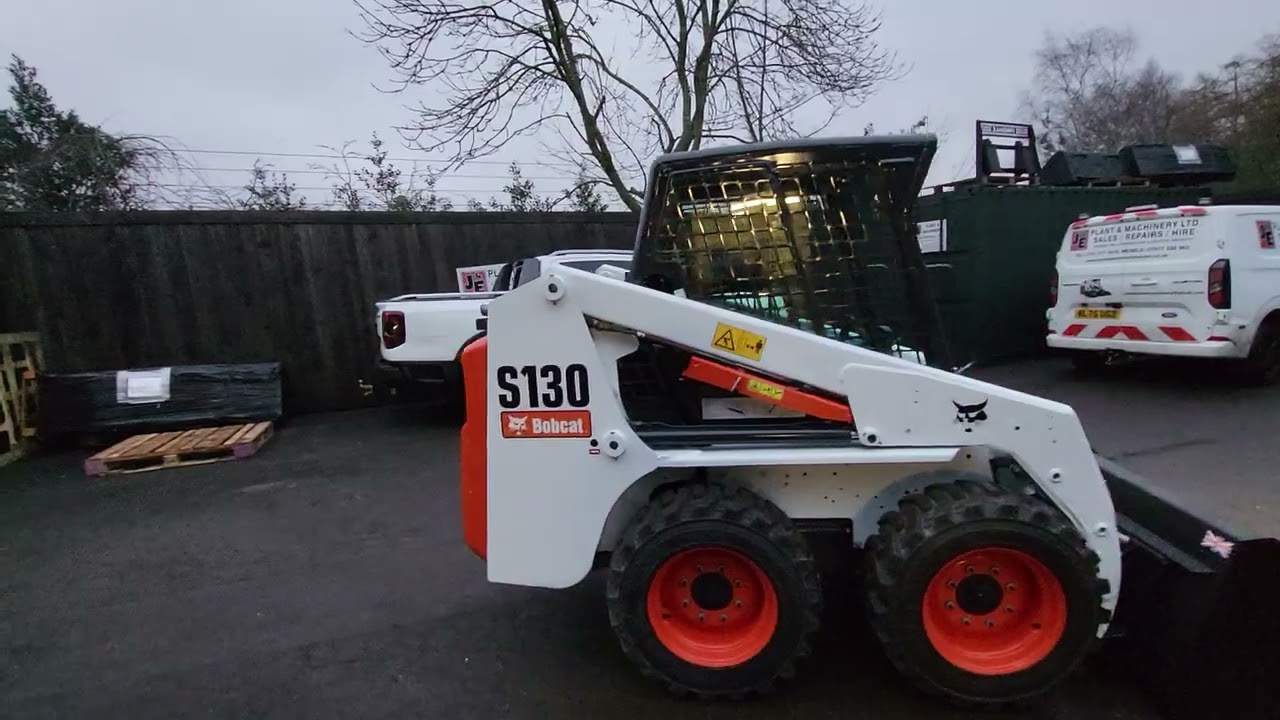 Bobcat S130 Refurbishment.   S130 Bobcat
