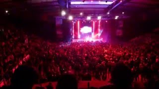Suite du pré-show de Dj Oriska pour le NMT 2016 à l'Elispace de Bea...