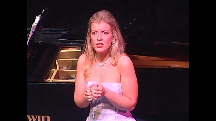 Mela Dailey, Soprano & 2007 Finalist