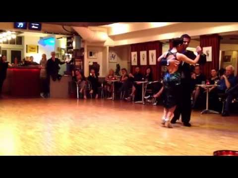 ALEJANDRO BERON en VERONICA VAZQUEZ Milonga Plantage Amsterdam 4