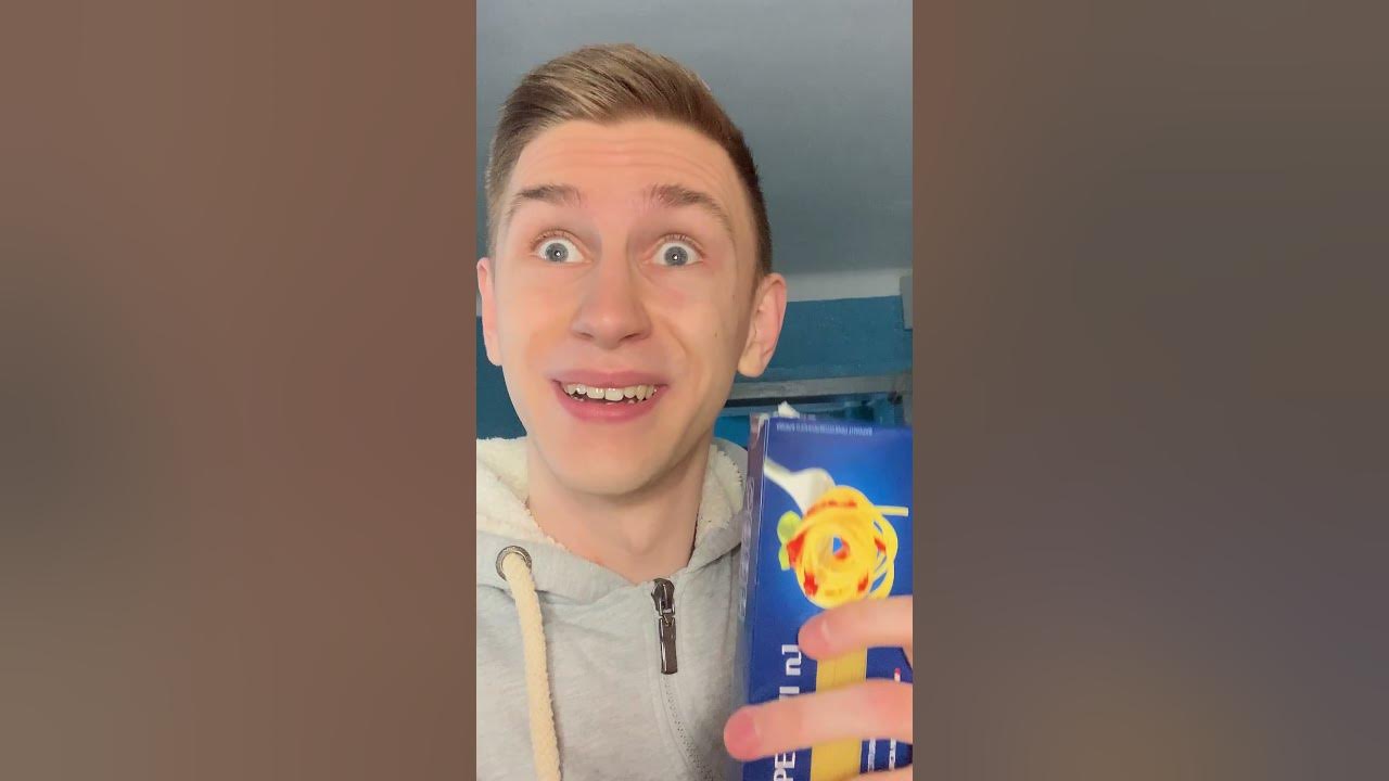 СОСЕД ПРИШЕЛ ЗА СОЛЬЮ - YouTube