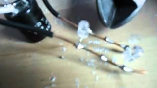 charging_cap_one_wire_with_led_on_it