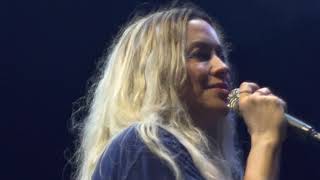 Alanis Morissette - Wake Up (Live in Jones Beach, NY, 8-29-21) (4K HDR, HQ Audio, 1st Row)