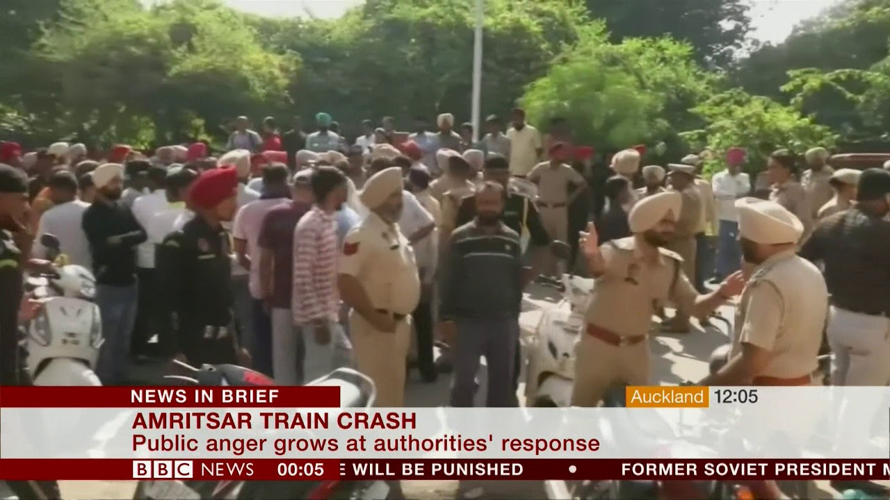 Anger grows over train crash (India) - BBC News - 22nd October 2018