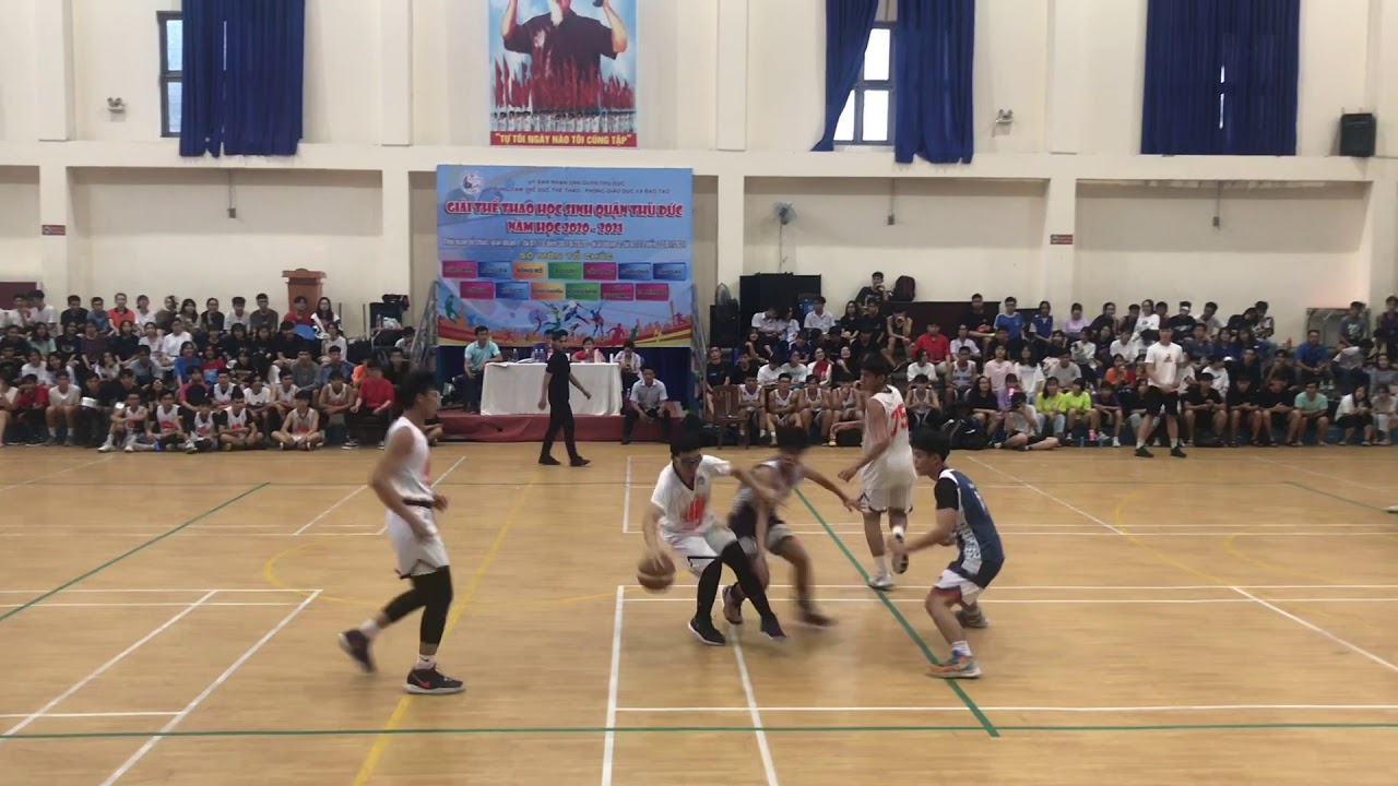 Trận 1 Vòng Bảng: Thủ Đức - Linh Trung