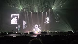 Indochine Arena Tour 2025 - Paris 1 - Sanna sur la Croix / Annabelle Lee / Seul au Paradis