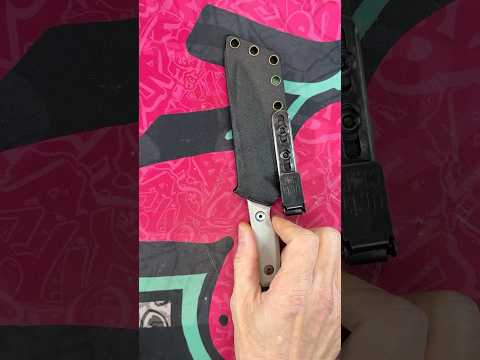 Servant Knives - Mech Fighter.