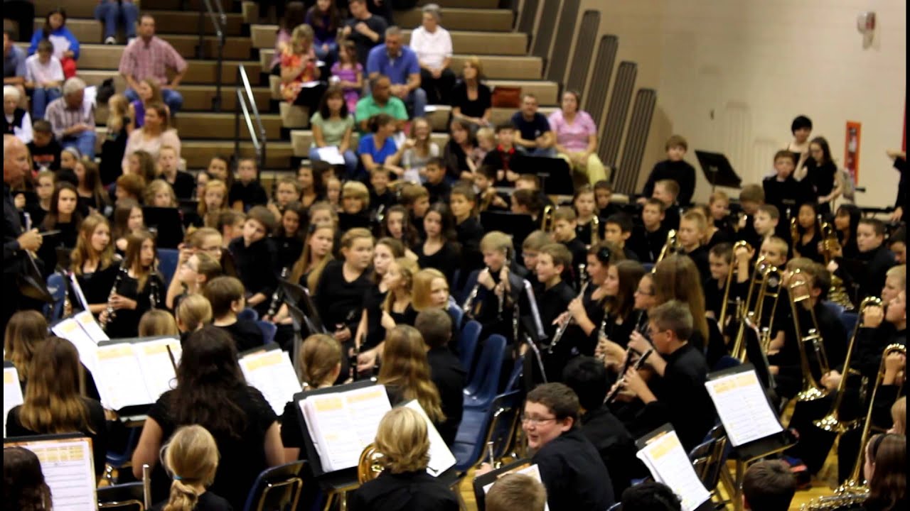 Gray Middle School 6th Grade Band The Oboe section warms up follwed