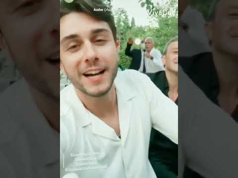 دوروك يهنئ صديقة شوفولي شلون متغير وحليان اخوتي اسيا دوروك   مسلسل اخوتي