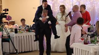 Испанский стыд. Гость издевается над женихом и его другом на свадьбе