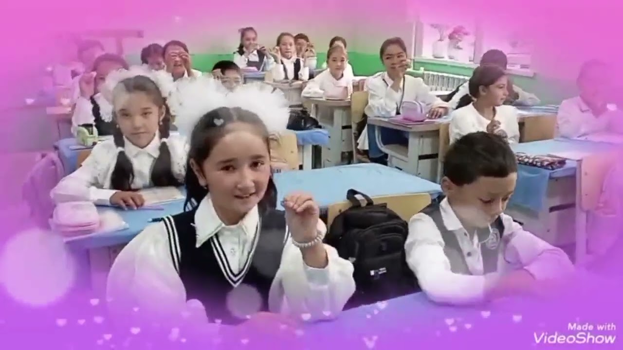 Krasnoyarskda bir soat davomida osiyolik qizlar Krasnoyarskda bir soat davomida osiyolik qizlar