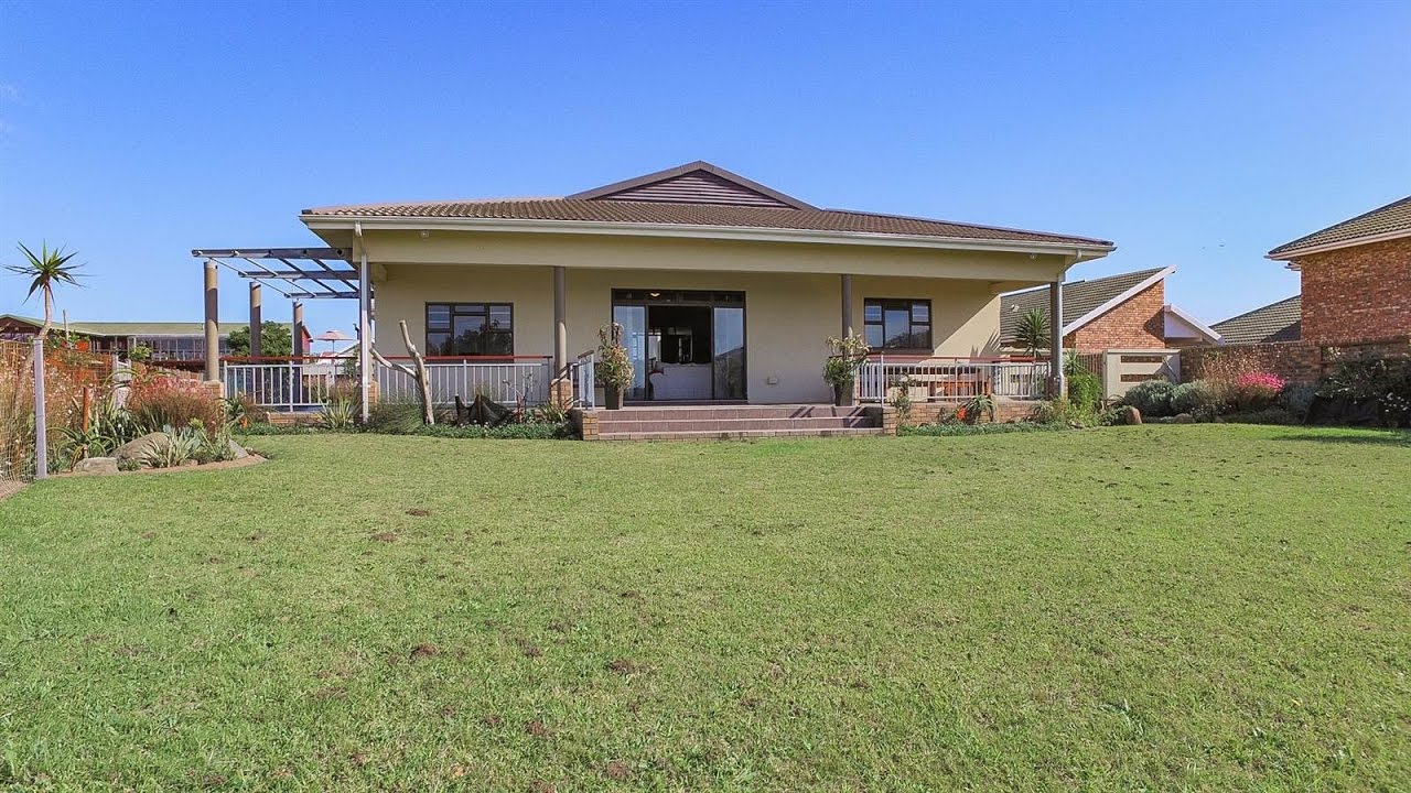 3 Bedroom House for sale in Eastern Cape East London Kidds Beach