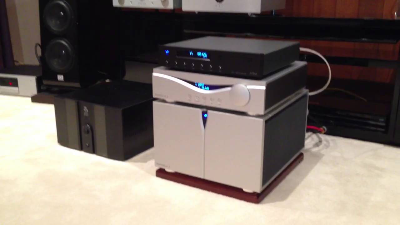 Audia Flight Strumento, Gigawatt Power Conditioner & Marten Design Speakers