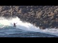 Olas en la izquierda y en la derecha de la santa frussurf