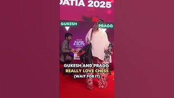 Gukesh and Pragg PLAY CHESS DURING an Autograph Session