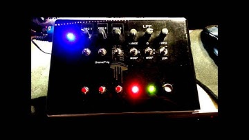 DIY 3 oscillator synthesizer drone machine with resonant LPF