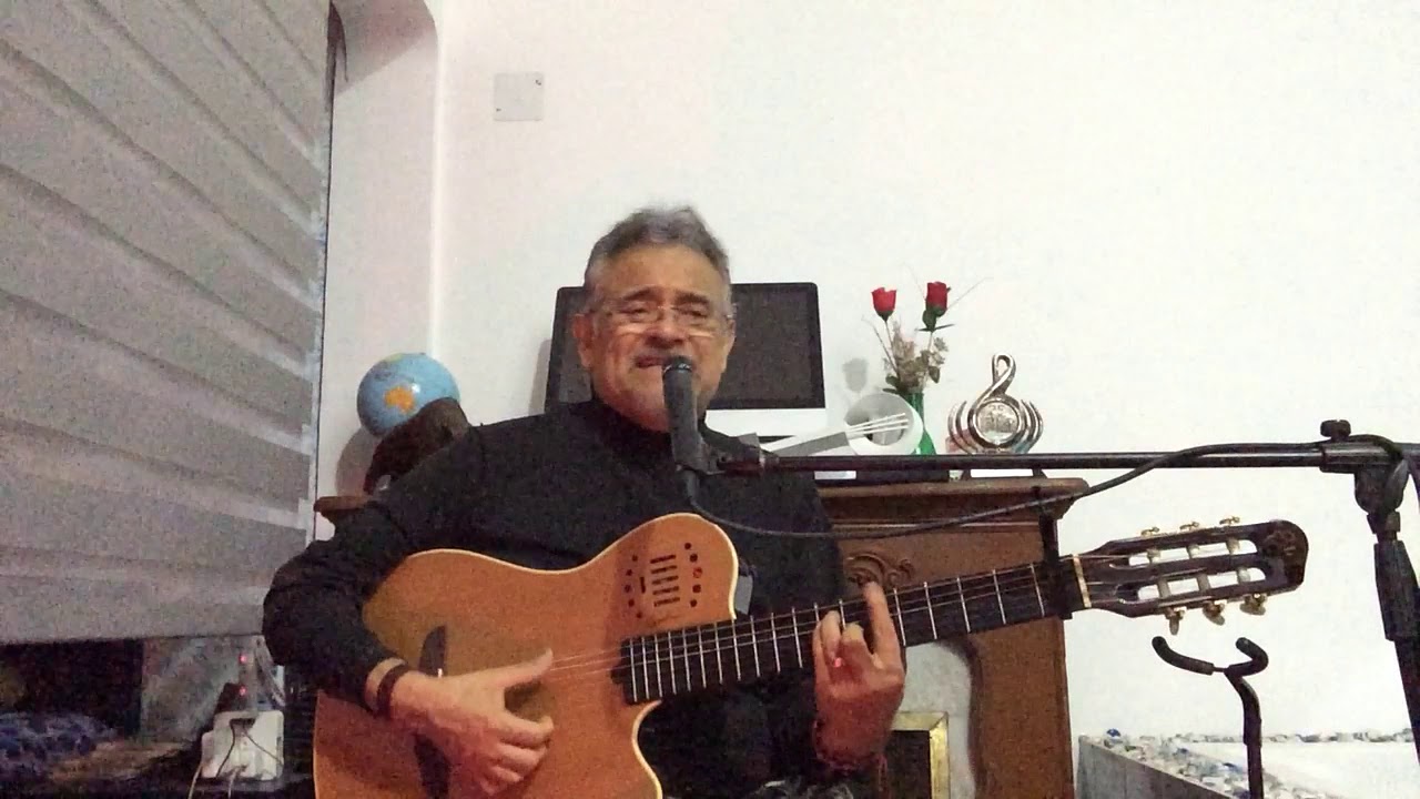 A Cambio de Que.  Xavier Santos . Cantautor