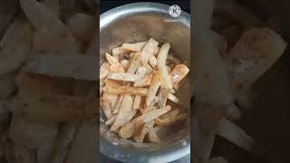 masala french fries / spicy delhi style fries shorts snacks
