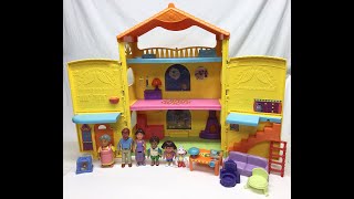 Dora the Explorer - Window Surprises Dollhouse - 2009 Fisher Price - Mattel Doll House - The Seasons