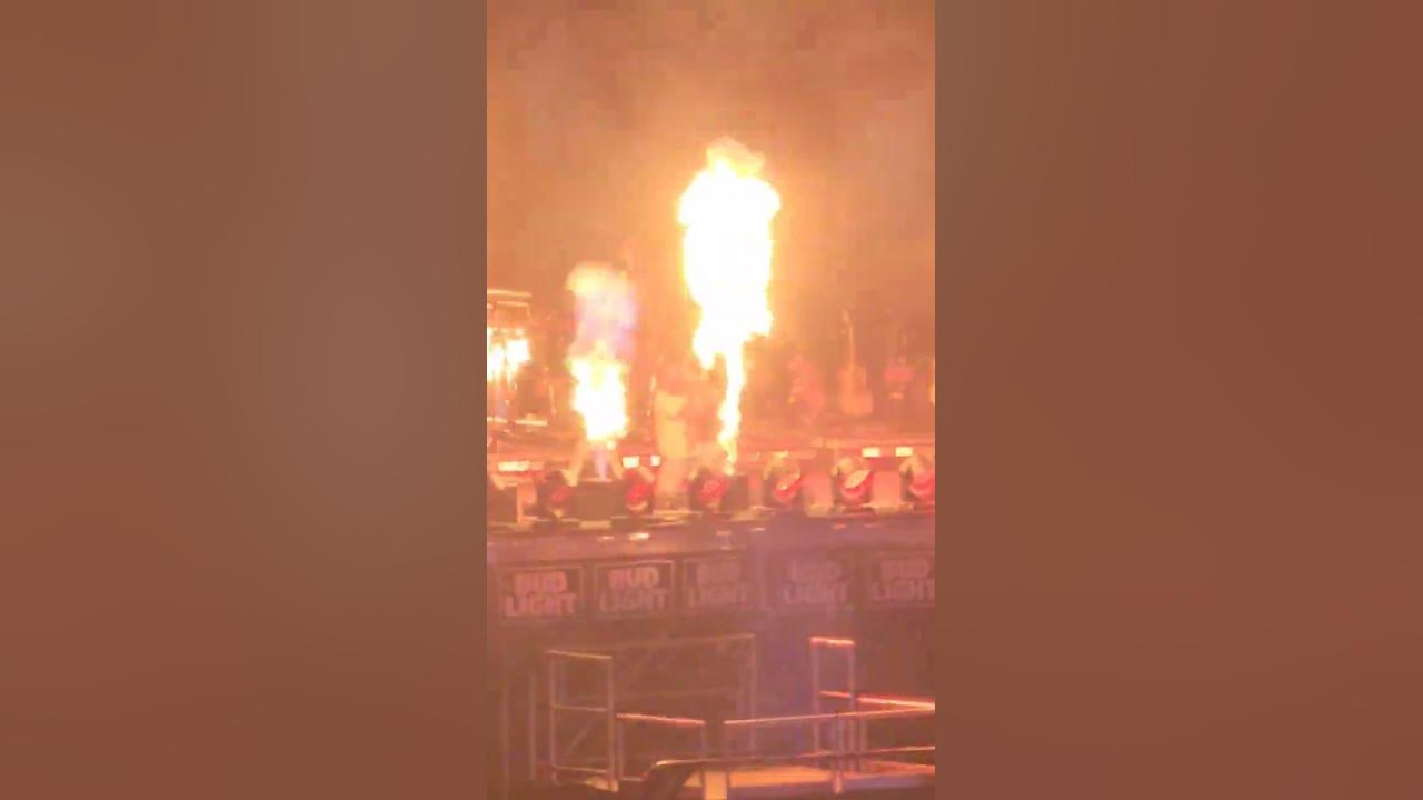 Post Malone Screams His Heart Out at the American Rodeo at Globe Life