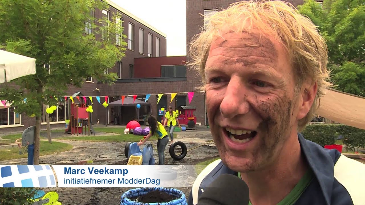 Tienduizenden kinderen duiken in de modder