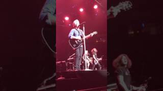 Bon Jovi - CAPTAIN CRASH - Toronto - 4-11-2017