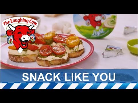 Bruschetta Roasted Tomato & Pesto Crostini | Snack Like you with The Laughing Cow