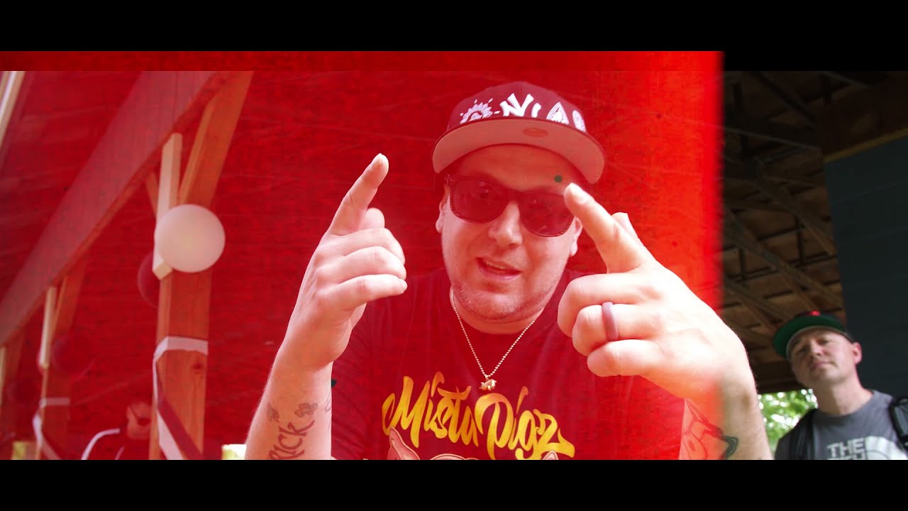 The Crown ft Mista Pigz and Xkwisit