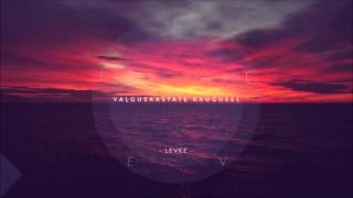 Levee - Valgusaastate kaugusel